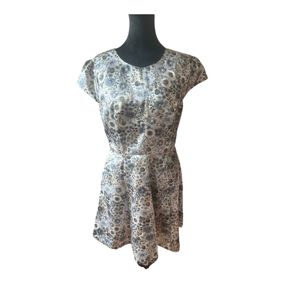 Lauren Conrad Disney Bambi Collection Silver Floral A-Line Dress Sz 10 – Pockets - Picture 2 of 12
